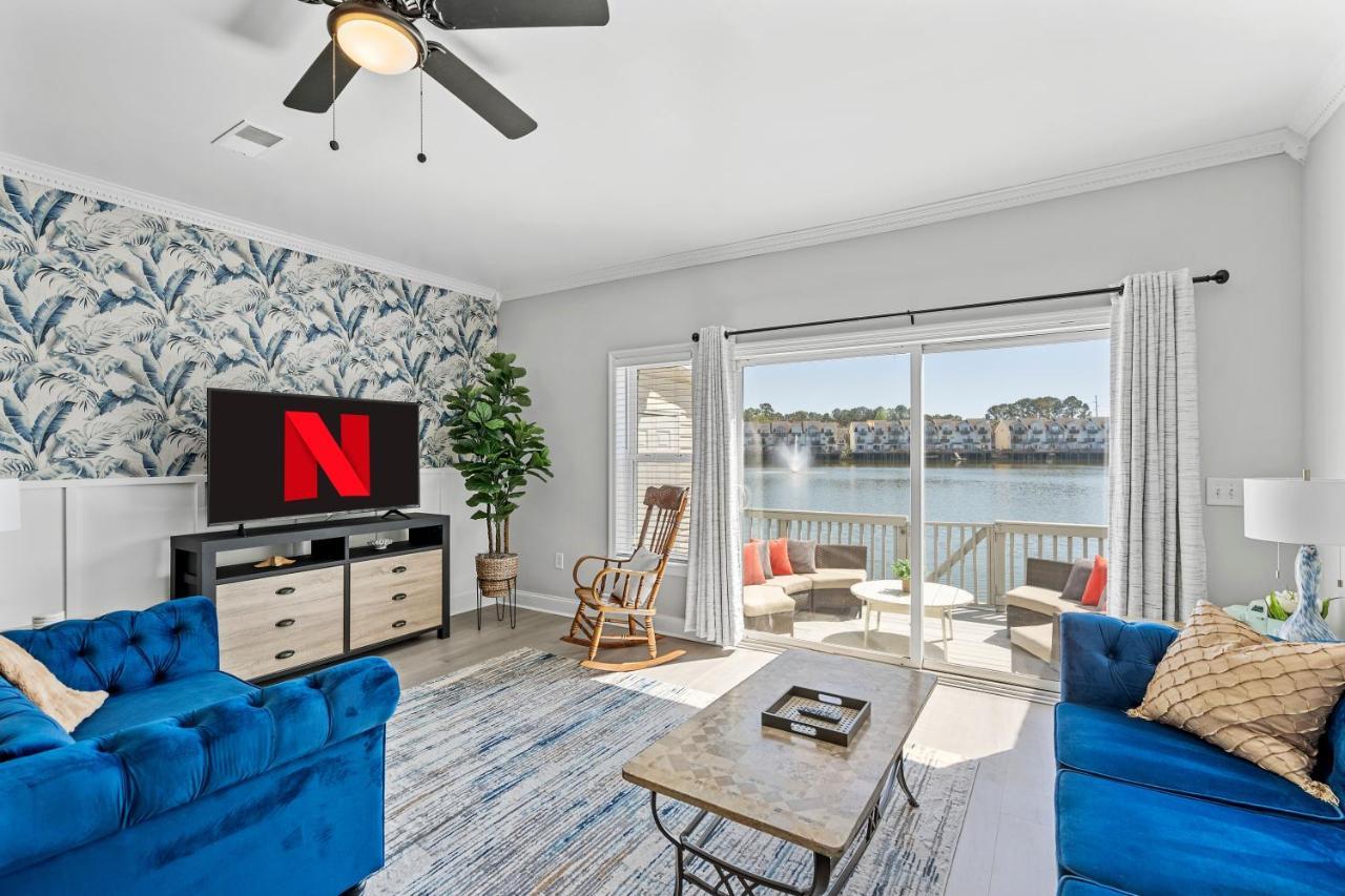 ☆Live On The Water! Lake Palmetto Palm W/ Patio - 10Min To Downtown & Beaches☆ Charleston Bagian luar foto