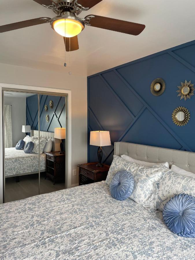 ☆Live On The Water! Lake Palmetto Palm W/ Patio - 10Min To Downtown & Beaches☆ Charleston Bagian luar foto