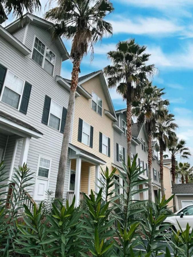 ☆Live On The Water! Lake Palmetto Palm W/ Patio - 10Min To Downtown & Beaches☆ Charleston Bagian luar foto